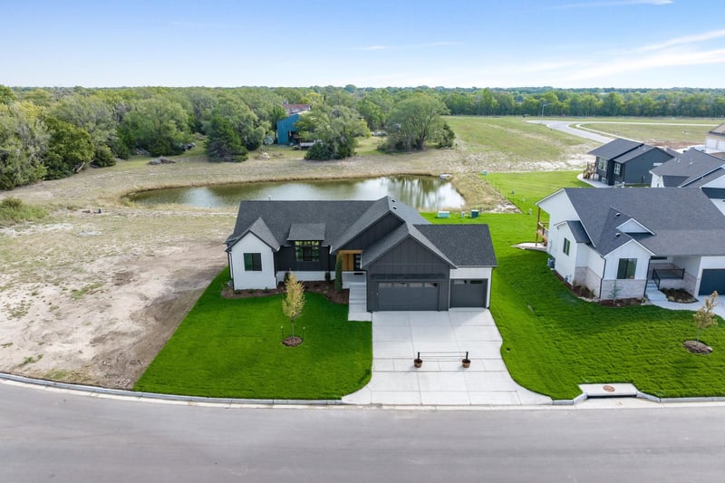 1011 S Brookside, Goddard, KS 67052