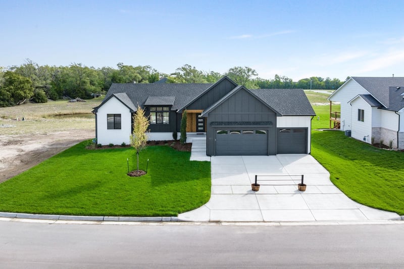 1011 S Brookside, Goddard, KS 67052