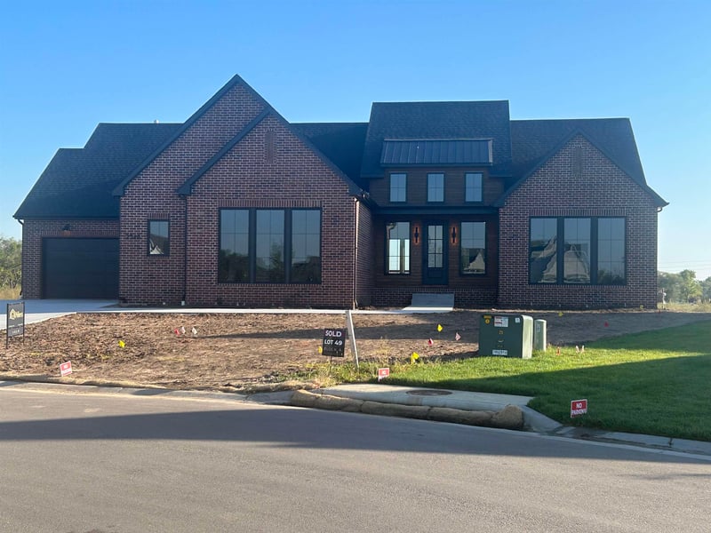 2348 Sagebrush Ct, Wichita, KS 67230