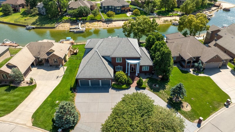 3415 W Bayview St, Wichita, KS 67204