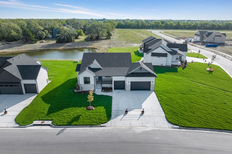 1015 Brookside , Goddard, KS 67052