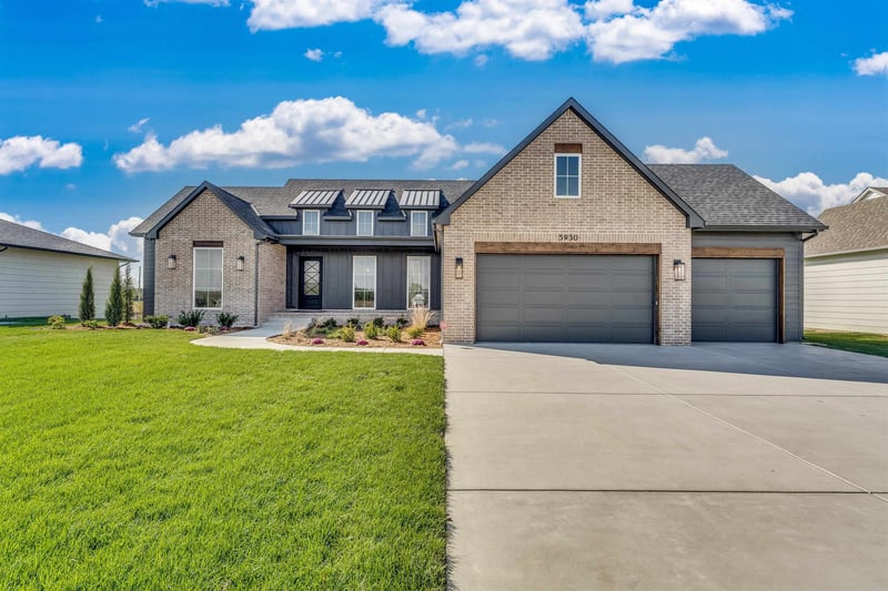 5950 W 45th Ct N, Wichita, KS 67205