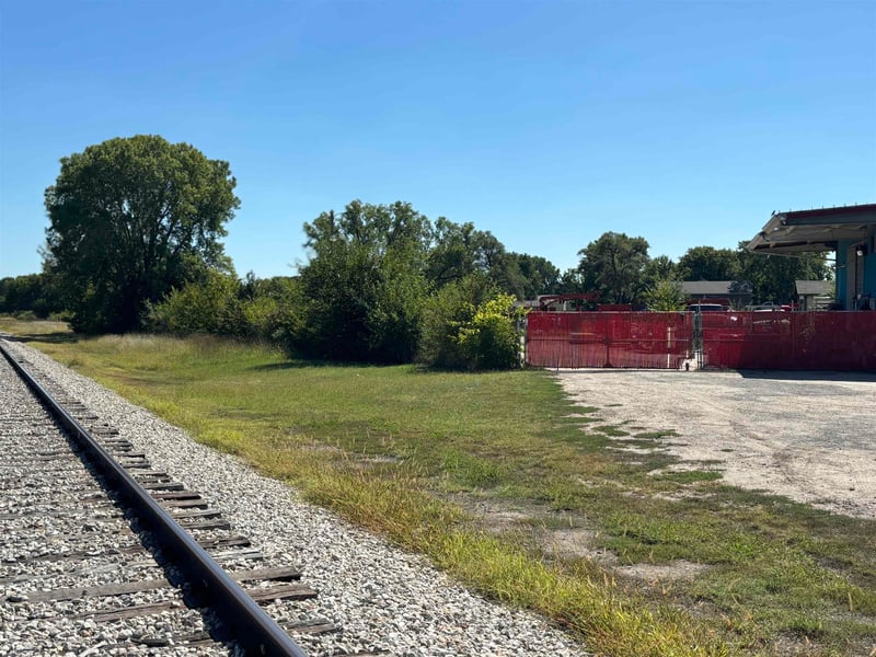 5010 Maize Rd, Maize, KS 67101