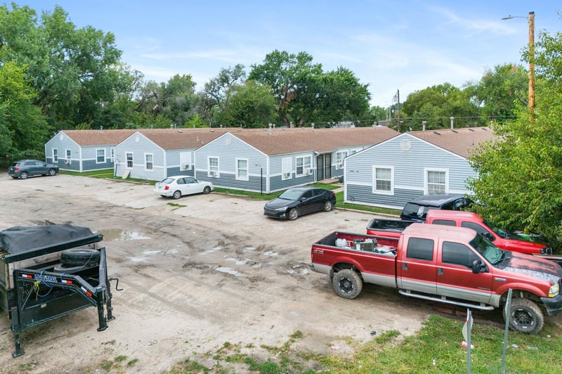 2529-2560 N Park Pl, Wichita, KS 67204
