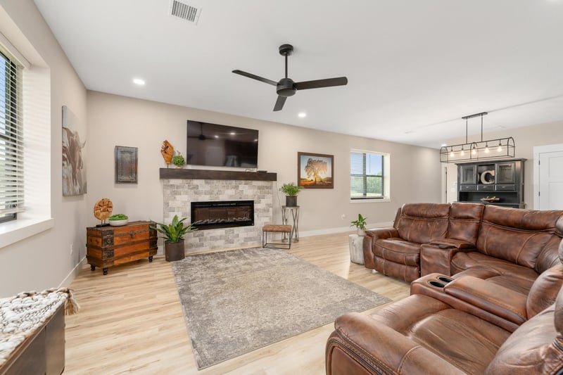 8920 E 111 Ct, Mulvane, KS 67110