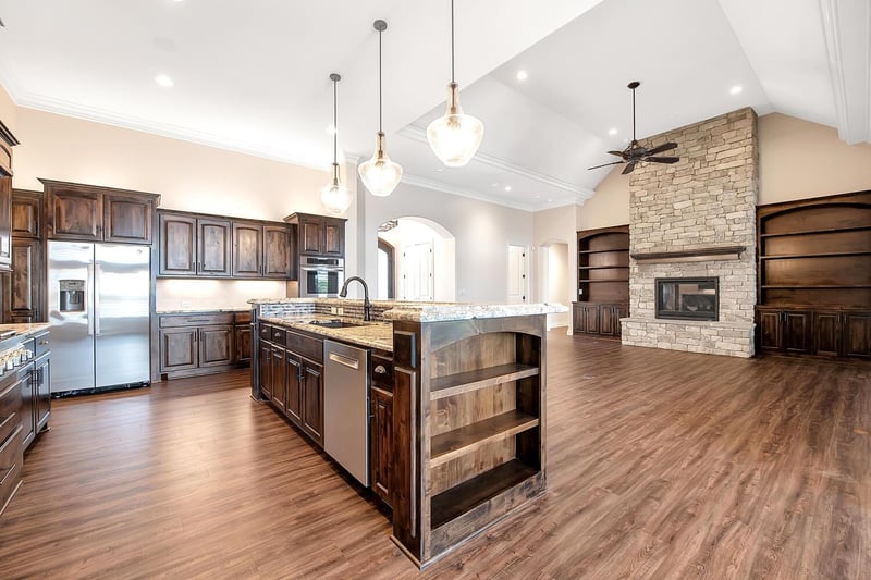 1770 W Driftwood Ct, Wichita, KS 67204