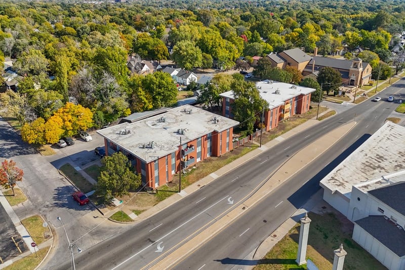 2510 - 2520 E Lincoln St, Wichita, KS 67211