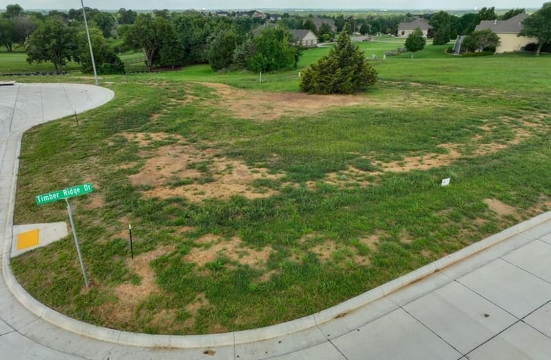 B1 L6 Timber Ridge Pl, Salina, KS 67401