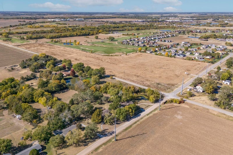 00000 Beltline, Newton, KS 67114
