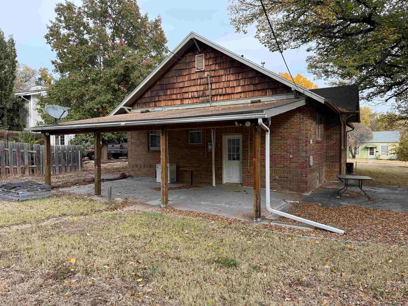808 Stanberry St, Ellsworth, KS 67439