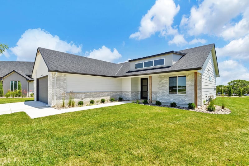 844 Speyside Cir, Andover, KS 67002