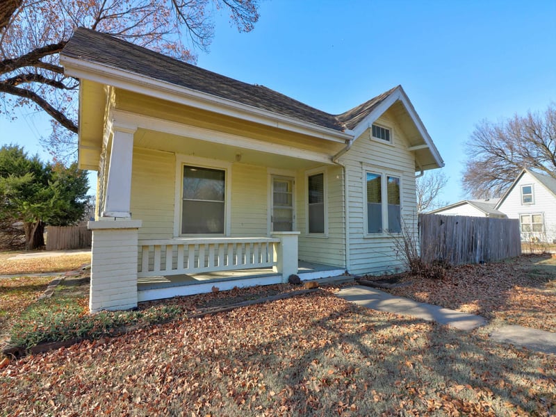 203 N Buller St, Goessel, KS 67053