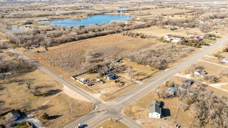 0000 Ridge Rd, Wichita, KS 67205