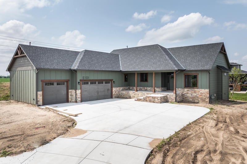 5101 Shoreside Ct, Maize, KS 67101