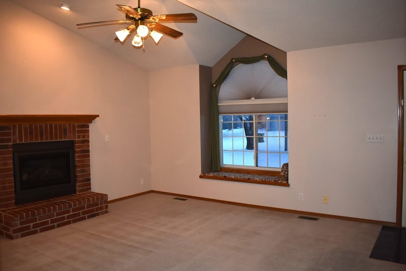 1118 N West St, Rose Hill, KS 67133-9332
