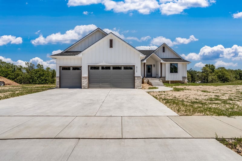 4726 N Saker, Wichita, KS 67219
