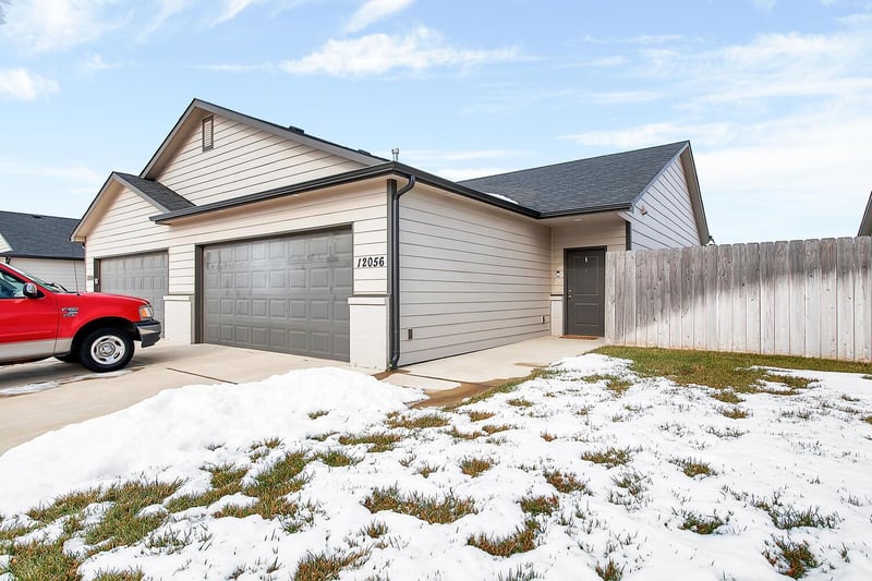 12056-58 W Fontana, Maize, KS 67205