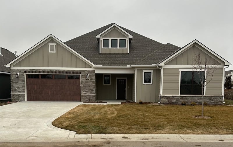 153 S Heritage Way, Andover, KS 67002