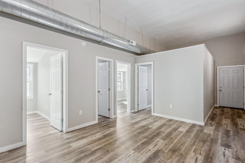 1704 S Santa Fe St #1706 S Santa Fe, Wichita, KS 67211