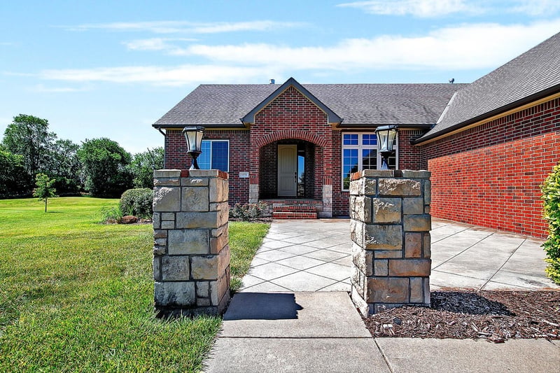 15751 E Evening Shade Ct, Benton, KS 67017