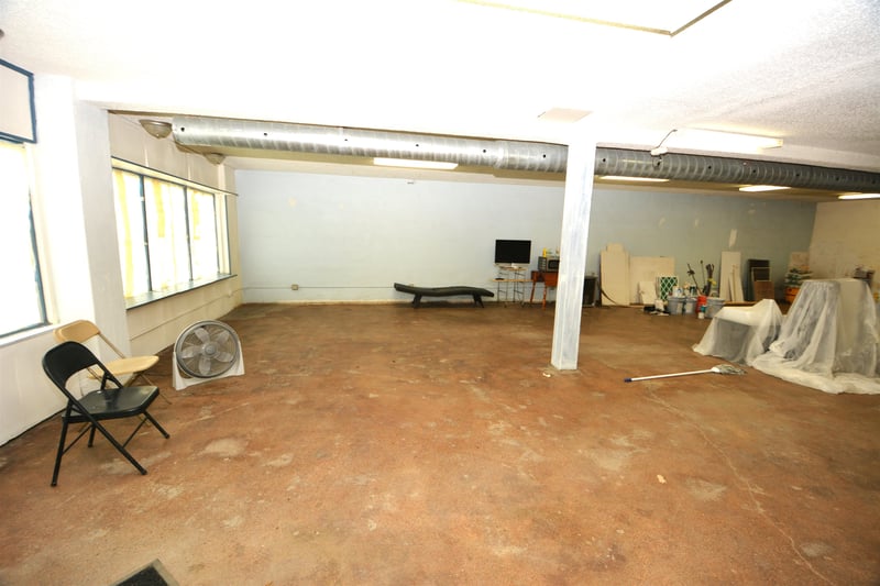1316 Douglas Ave, Wichita, KS 67203