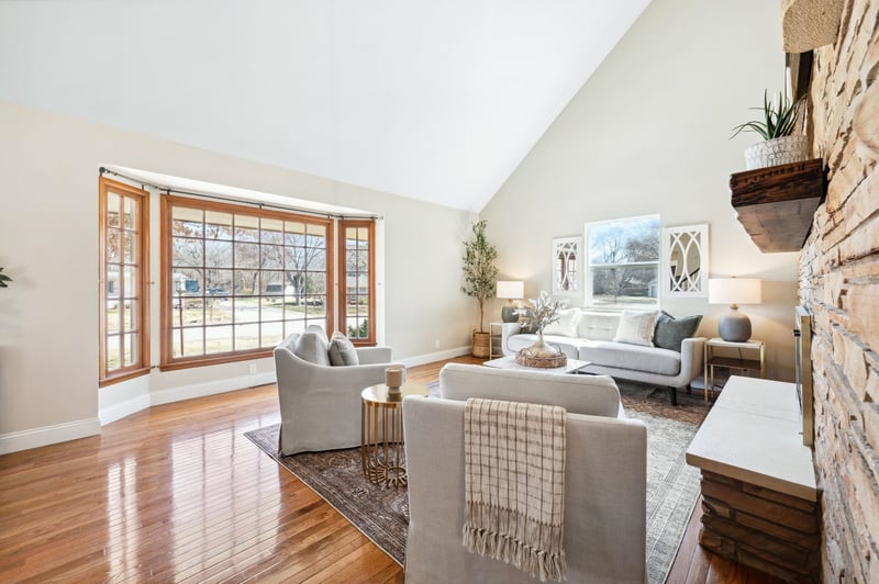249 S Bonnie Brae, Wichita, KS 67207