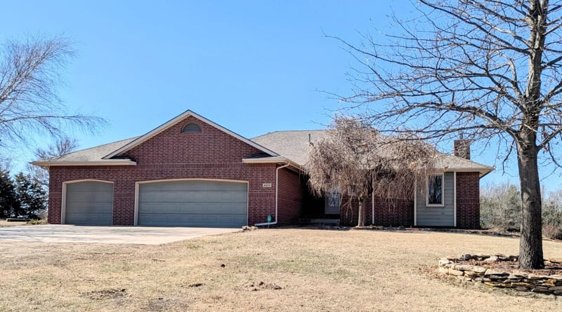 4333 S Spring Dr, Cheney, KS 67025