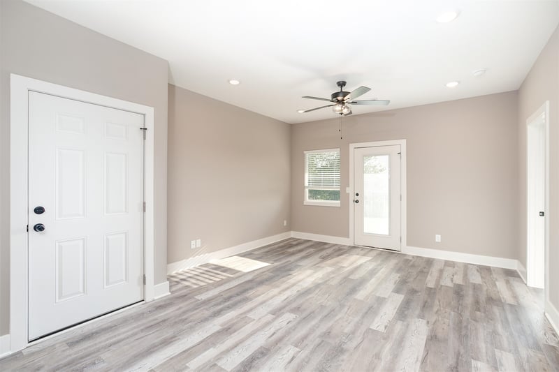 4307-4309 Sandplum St, Wichita, KS 67205