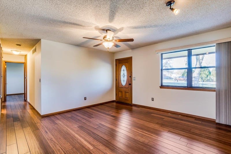 1440 N Estate Rd, Peck, KS 67120