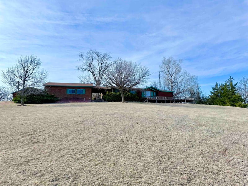 9 NW Indian, Medicine Lodge, KS 67104