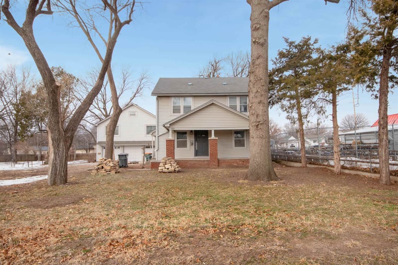 1821 S Hillside St #1823 S Hillside St, Wichita, KS 67211