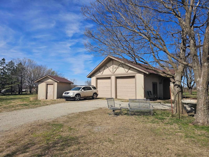 1509 SE Satchell Creek Rd, Rosalia, KS 67132