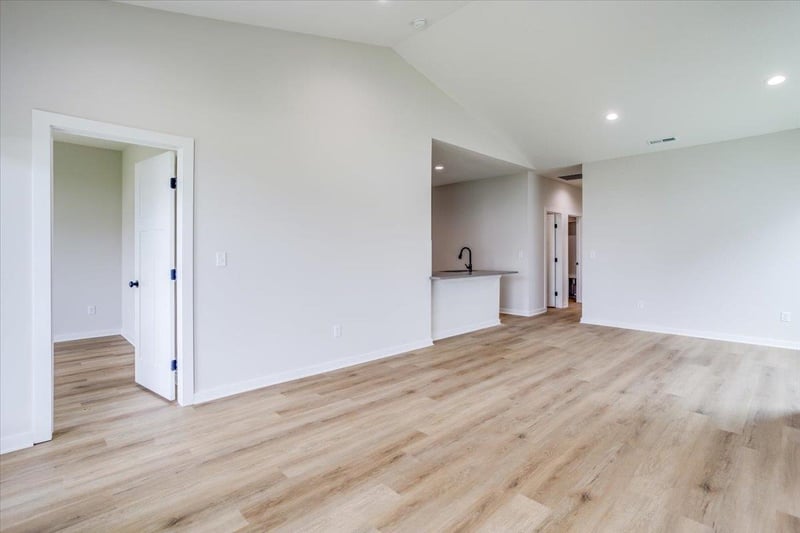 5463 Briskbay Ct, Maize, KS 67101