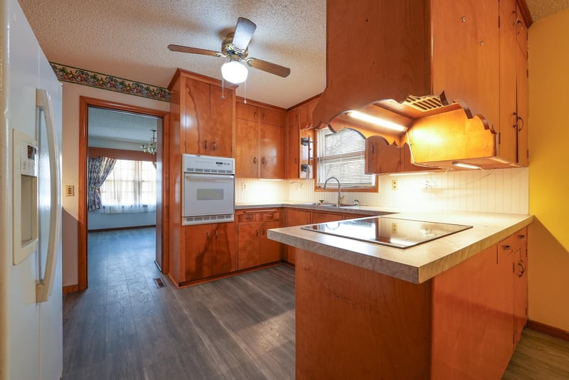 222 N Sturges Ave, Potwin, KS 67123