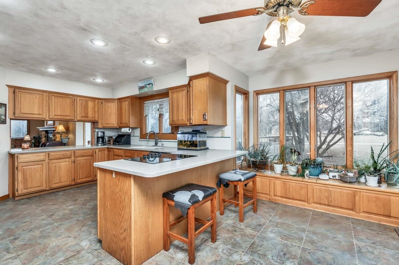 13930 39th St S, Derby, KS 67037
