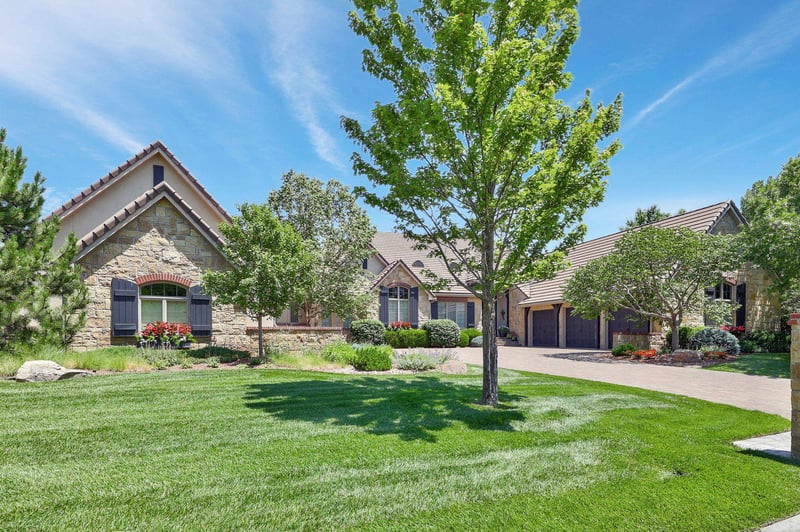 207 E Pine Meadow Ct, Andover, KS 67002
