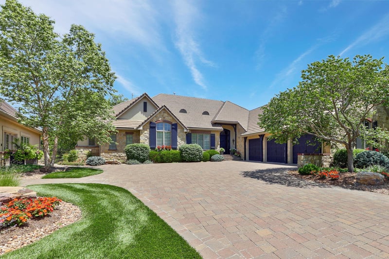 207 E Pine Meadow Ct, Andover, KS 67002