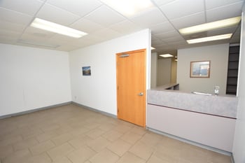 6135 E Harry St, Wichita, KS 67218