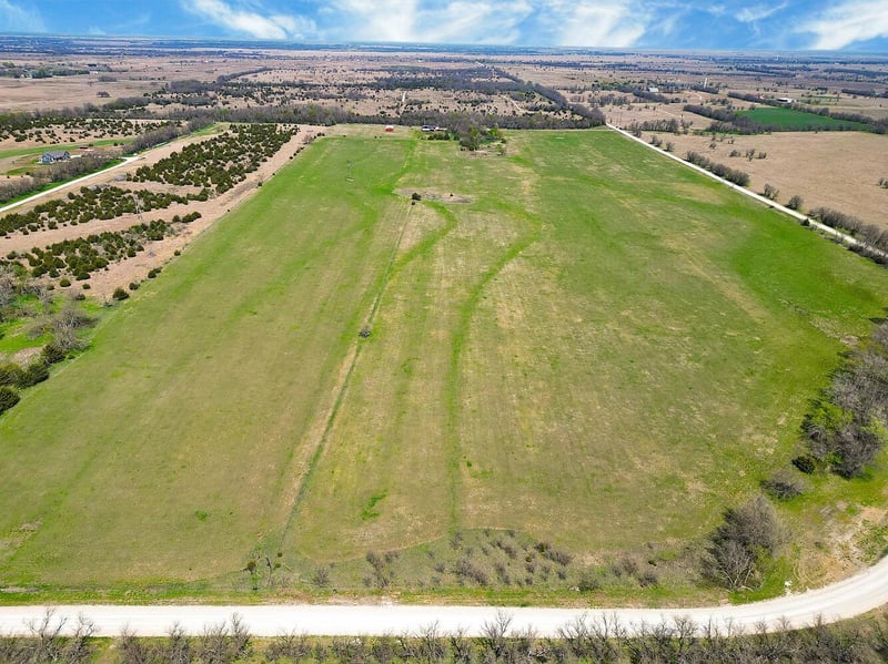 2505 Shumway Rd, El Dorado, KS 67042