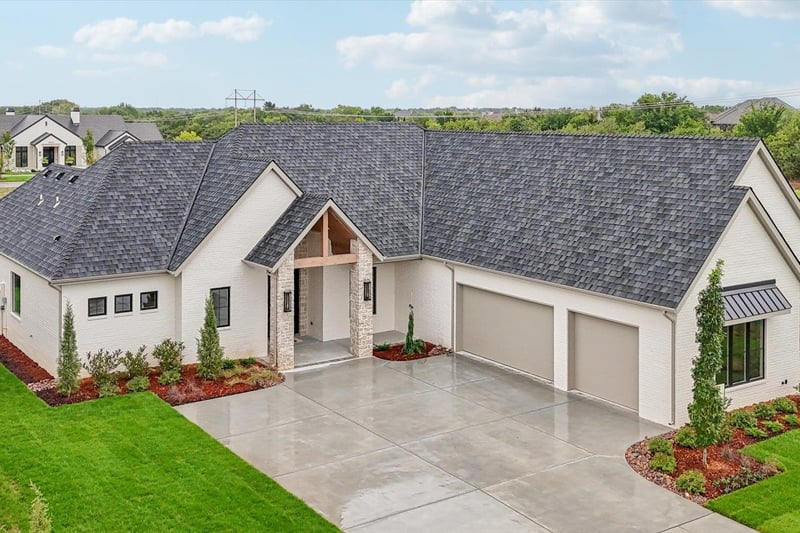 1810 N Veranda St, Wichita, KS 67206