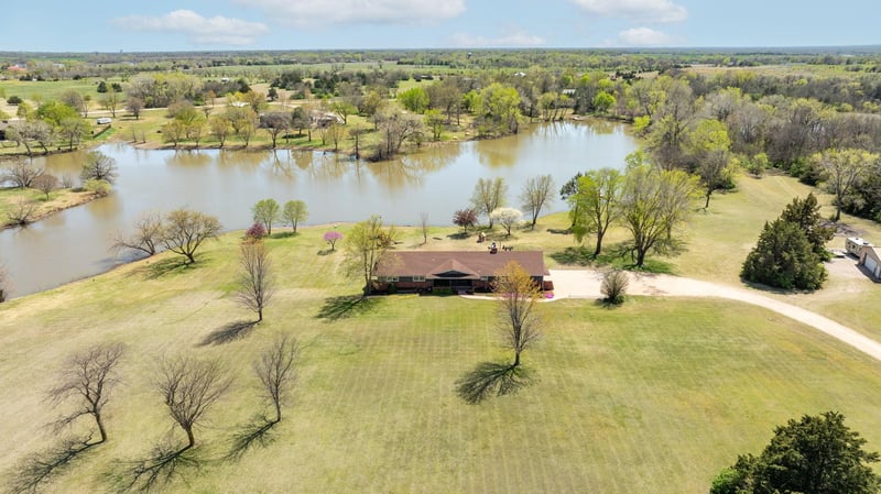 23901 W 39th St S, Goddard, KS 67052
