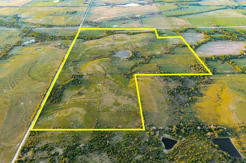 0000 10th St, Severy, KS 67137