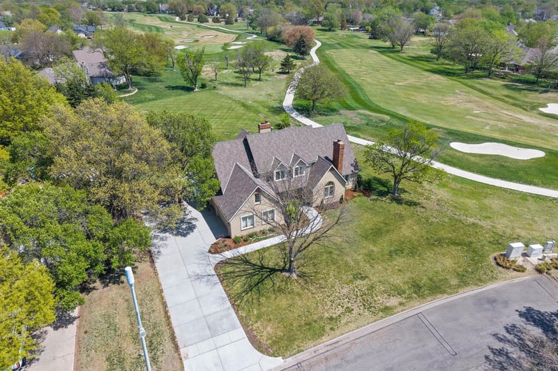 2310 N Greenleaf St, Wichita, KS 67226