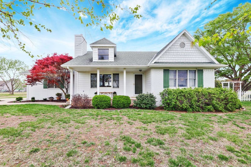 11581 SW 43rd, Towanda, KS 67144
