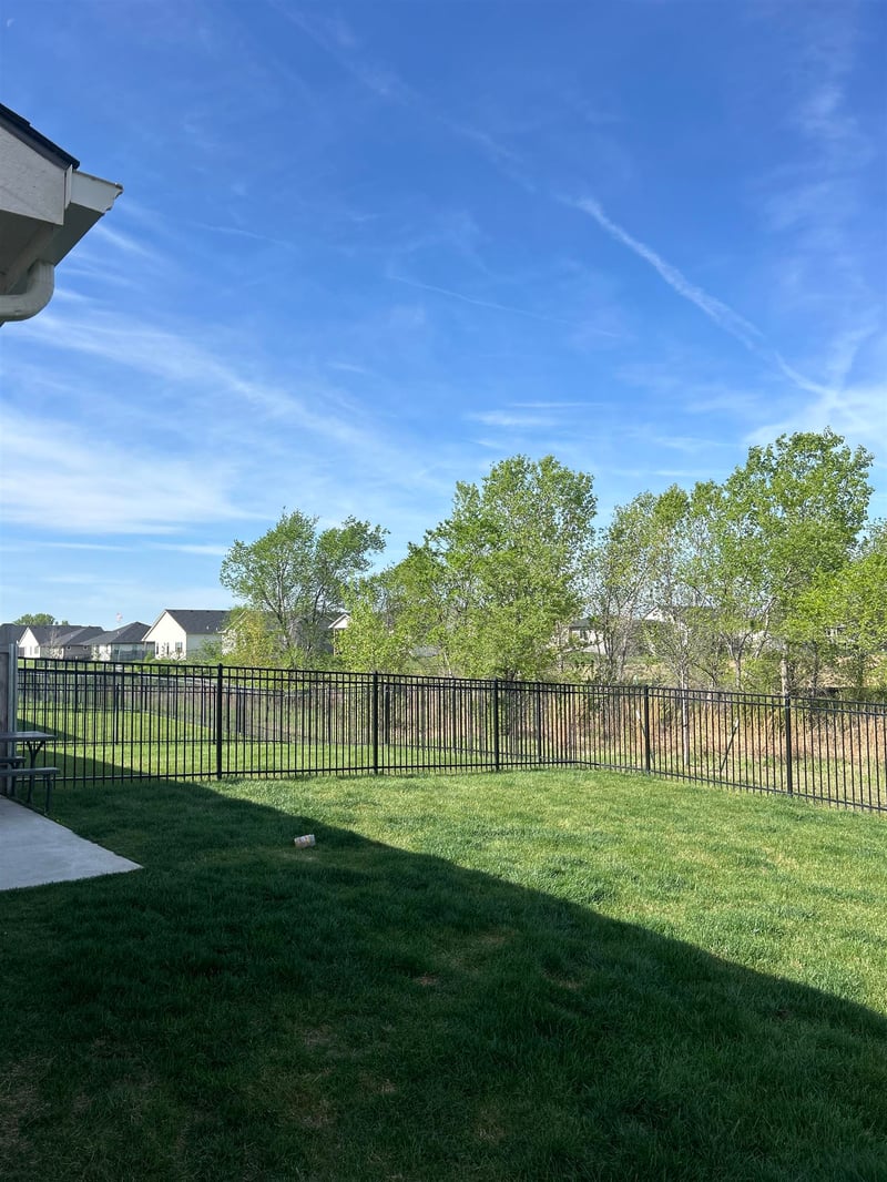 5513-5515 N Sandkey Ct, Wichita, KS 67204
