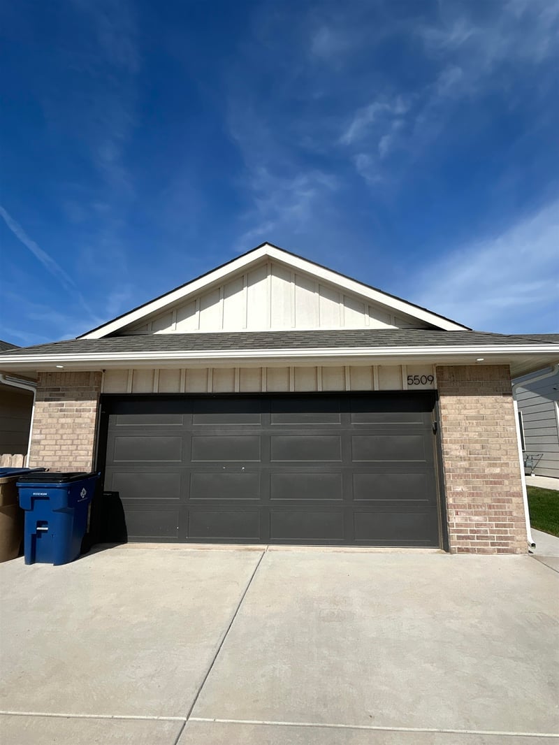 5513-5515 N Sandkey Ct, Wichita, KS 67204