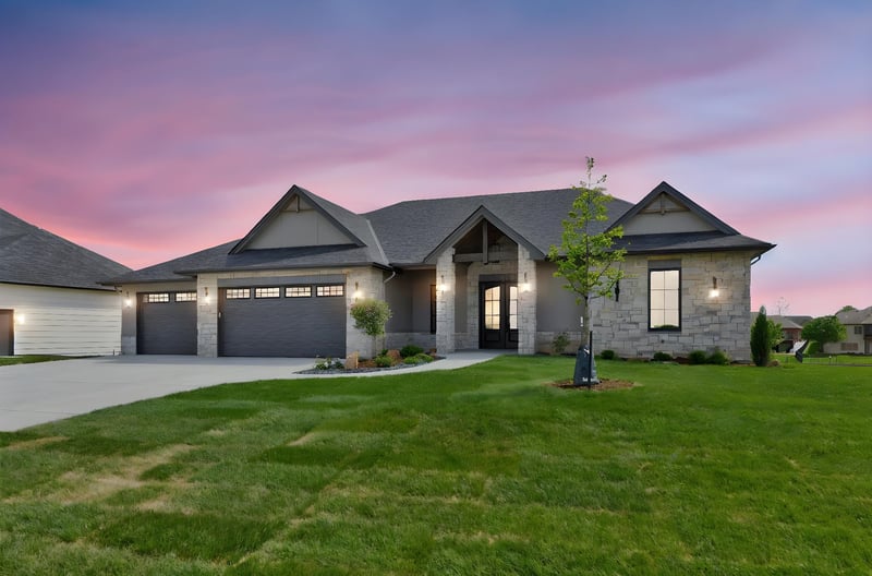 3007 W Crystal Beach, Wichita, KS 67204