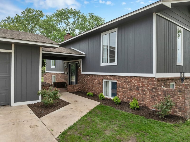 5836 S Killdeer Ln, Viola, KS 67149