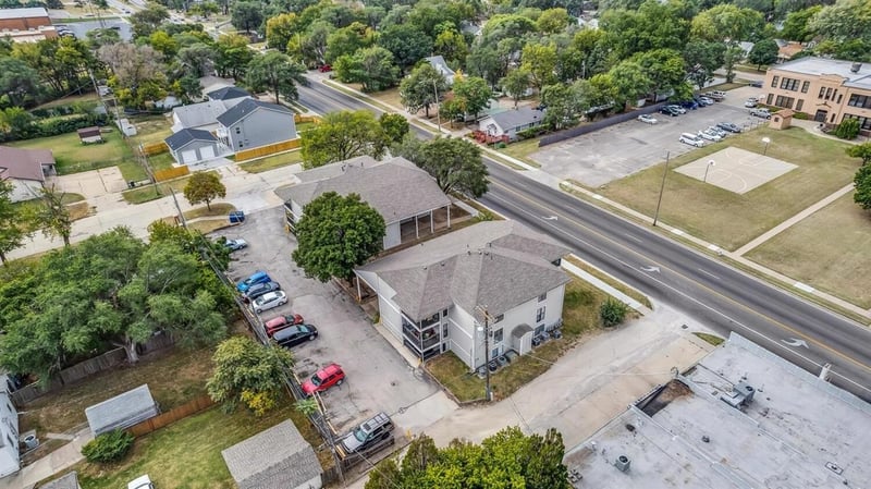 420 S Meridian Ave, Wichita, KS 67213