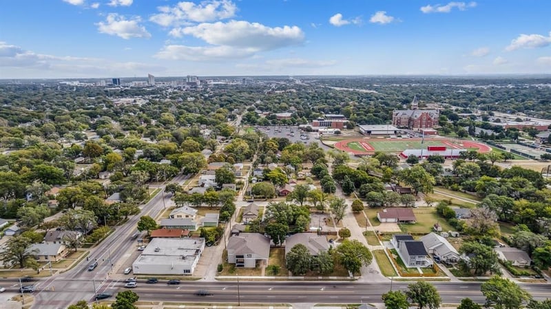 420 S Meridian Ave, Wichita, KS 67213